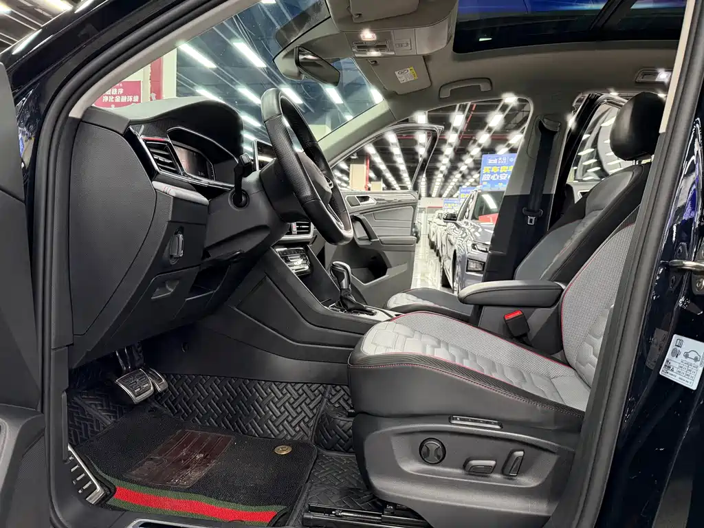 Volkswagen Tiguan X — миниатюра 4