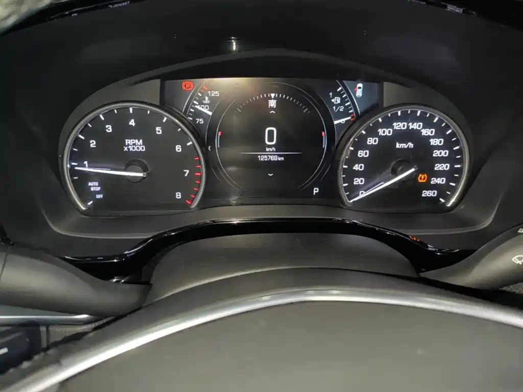 Cadillac XT5 — миниатюра 12