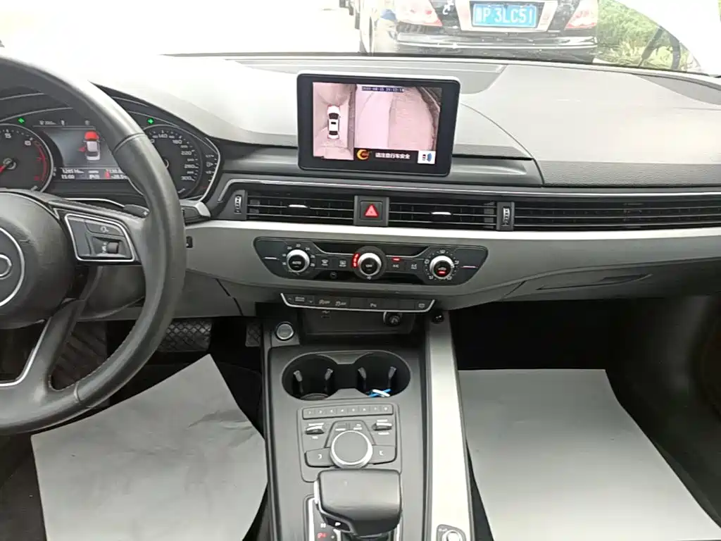 Audi A4L — миниатюра 13