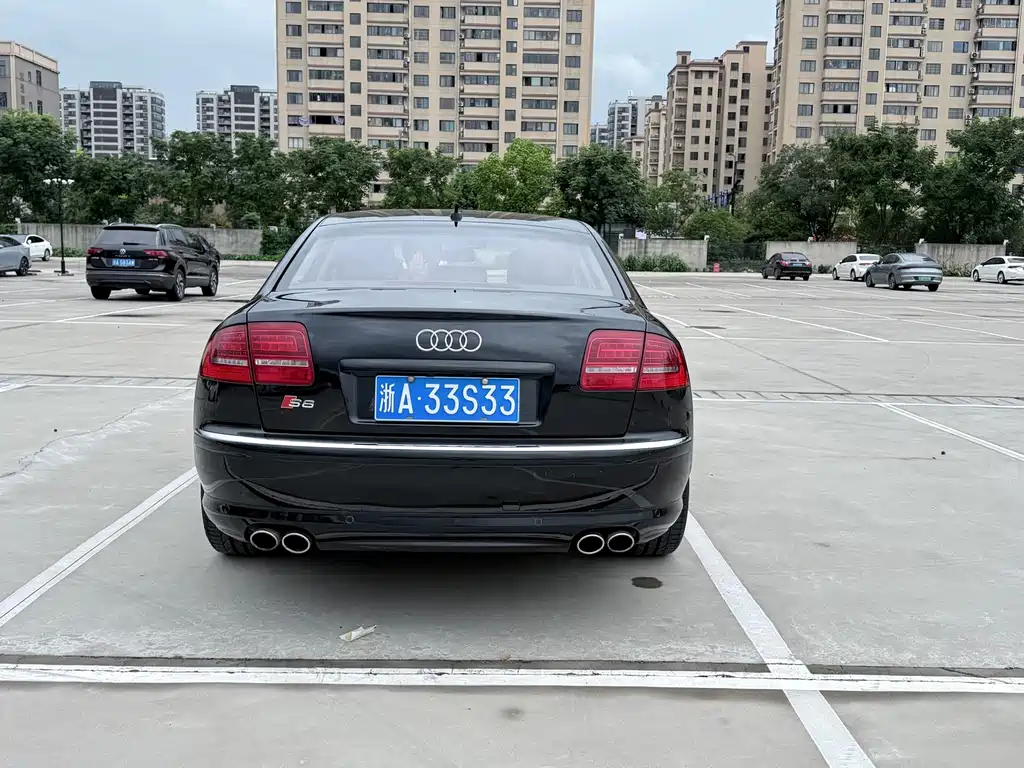 Audi S8 — миниатюра 17