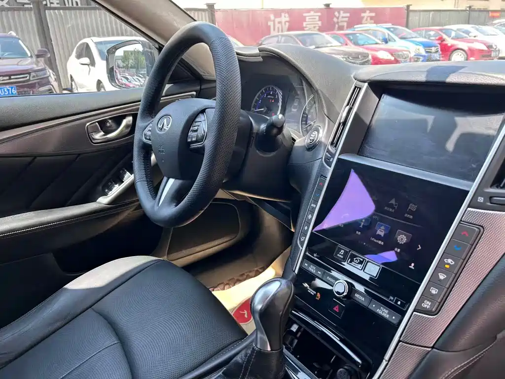 Infiniti Q50L — миниатюра 18