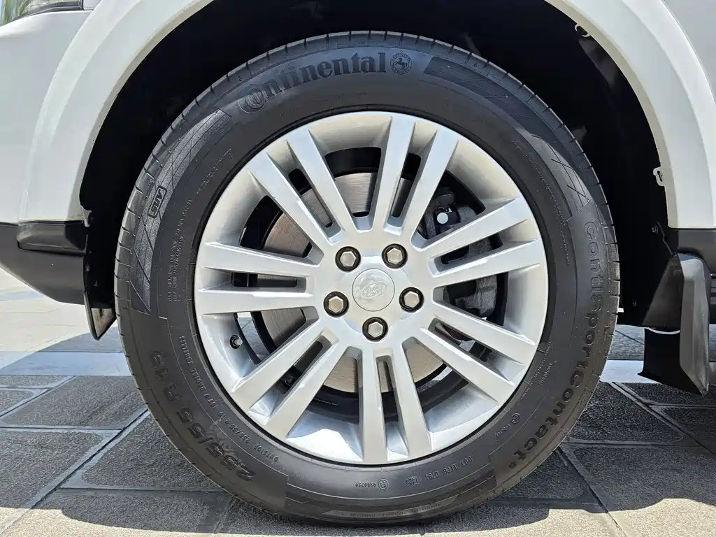 Land Rover Discovery 2016 3.0 SC V6 HSE
