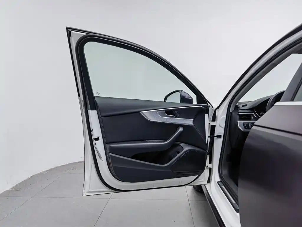 Audi A4L — миниатюра 8