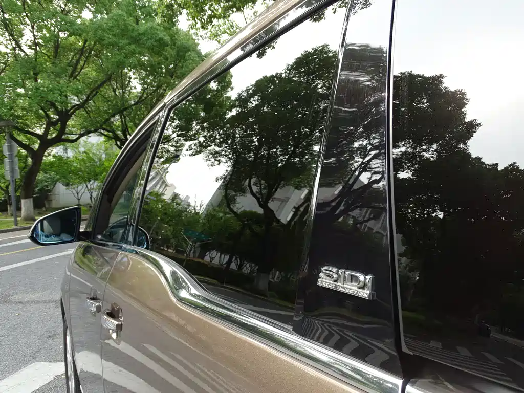 Buick GL8 — миниатюра 13