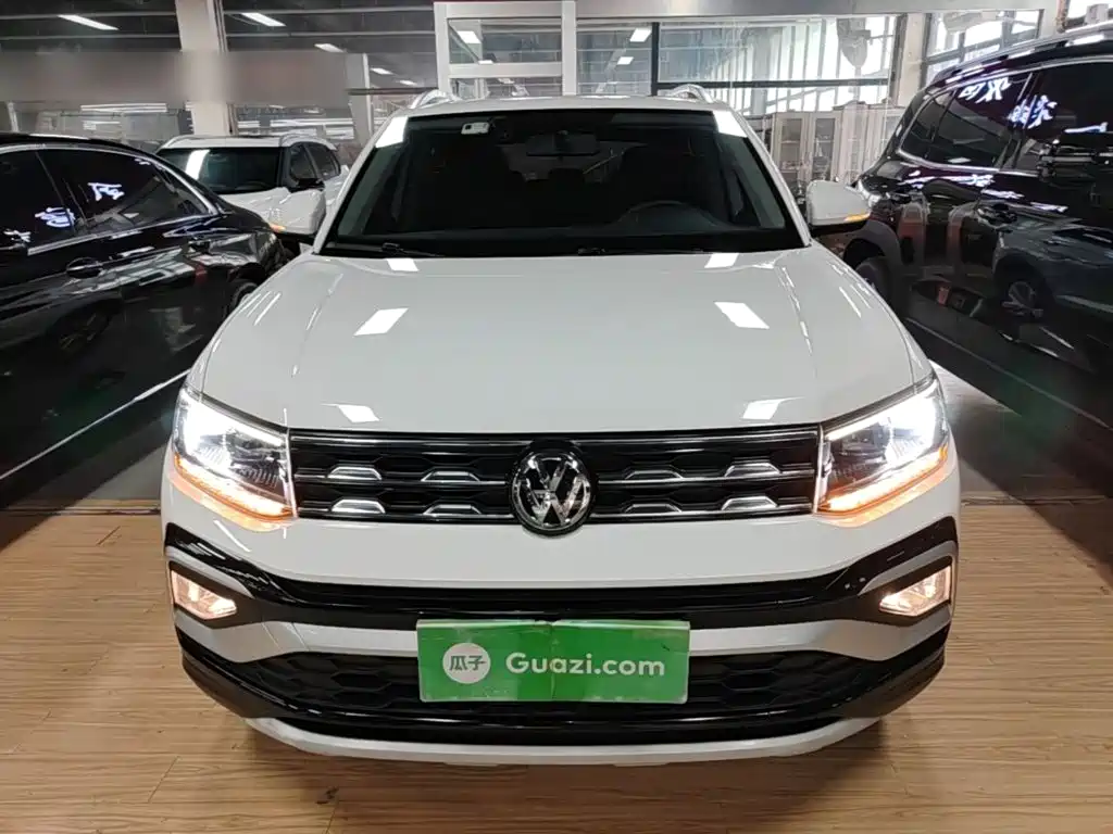 Volkswagen T-Cross — миниатюра 3