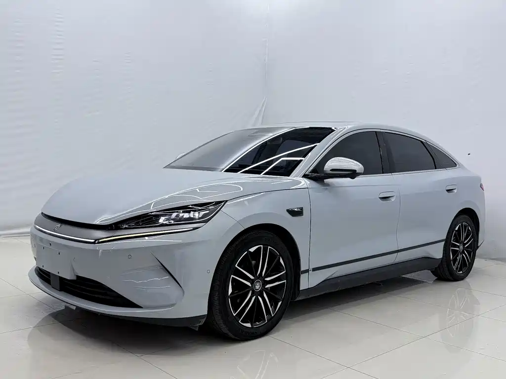 BYD Qin L