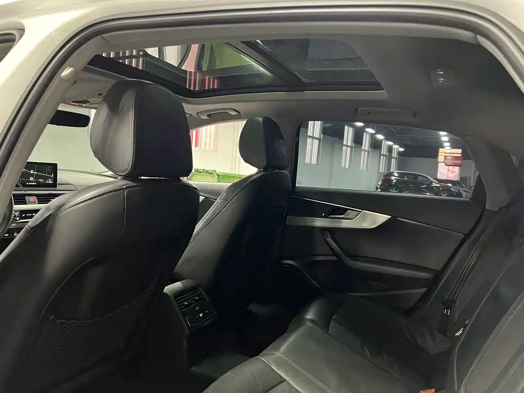 Audi A4L — миниатюра 11