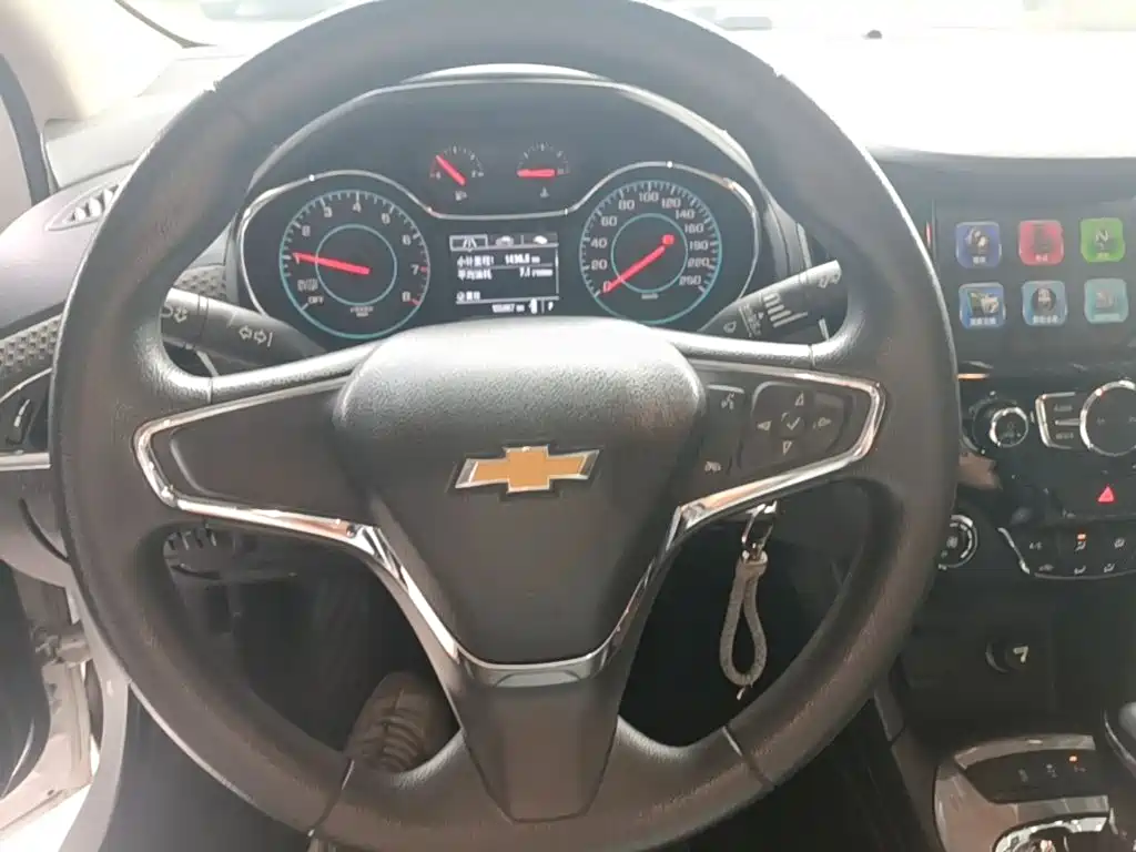 Chevrolet Cruze — миниатюра 11