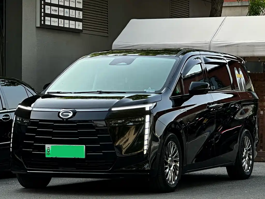 GAC Motor E8 Hybrid 2024