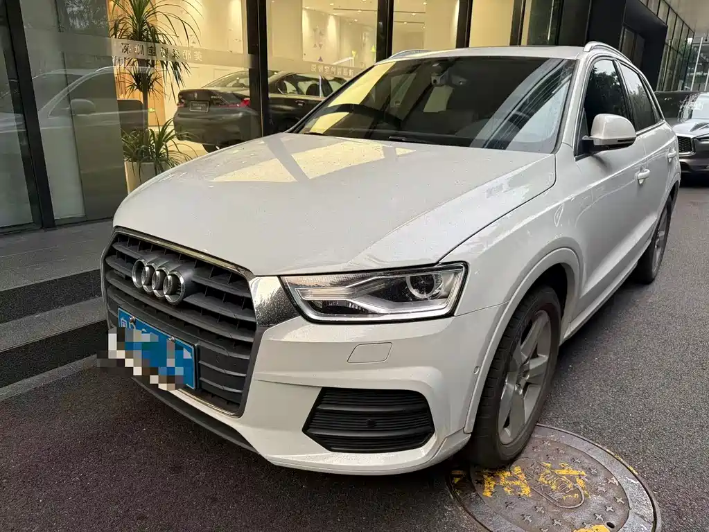 Audi Q3 2016