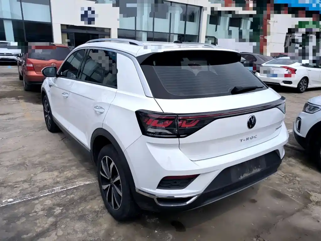 Volkswagen T-Roc — миниатюра 5