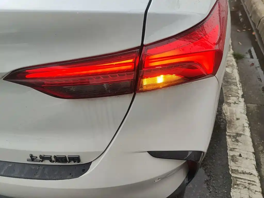 Buick Verano — миниатюра 8