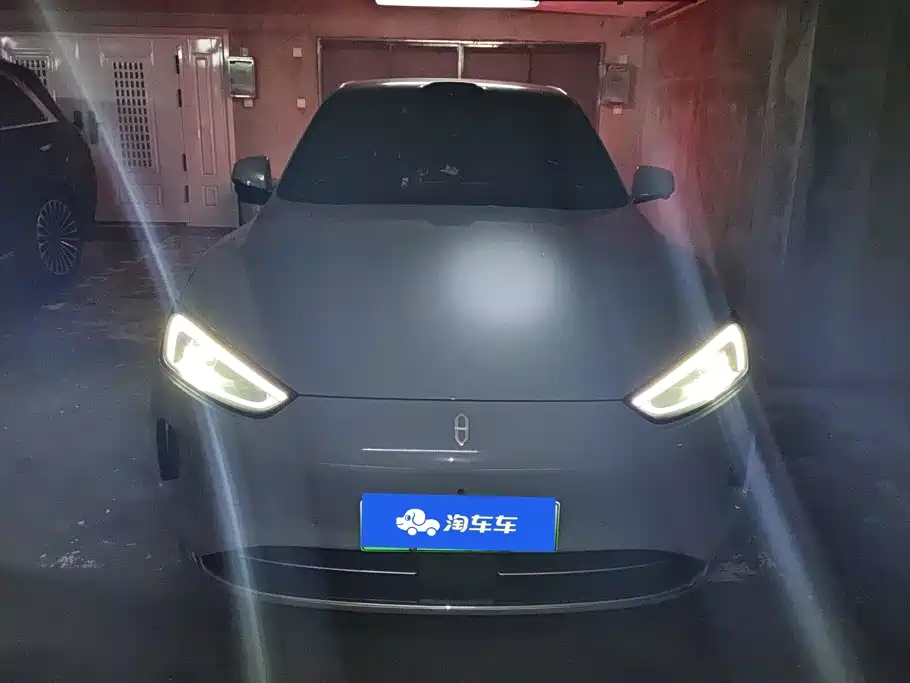 AITO Wenjie AITO M5 — миниатюра 2