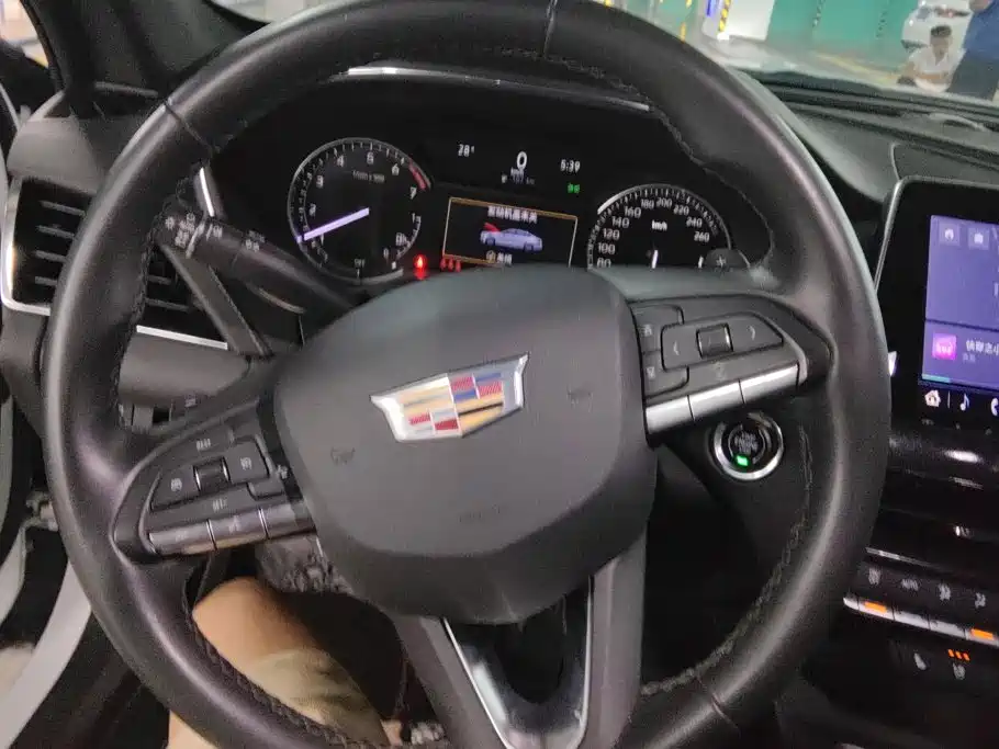Cadillac CT5 — миниатюра 15