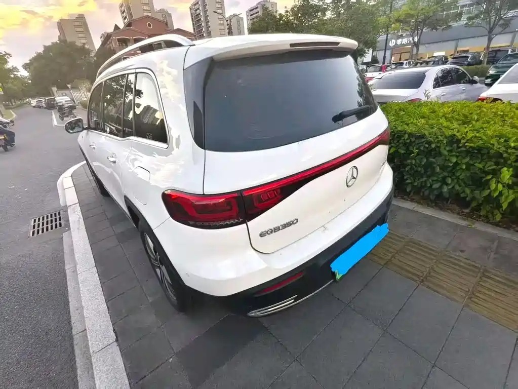 Mercedes-Benz EQB — миниатюра 5