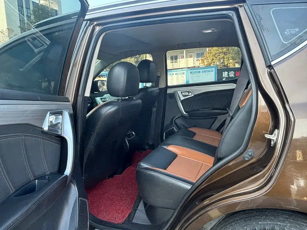 GEELY AUTOMOBILE VISION X6