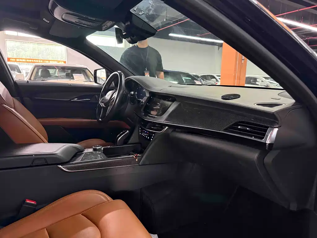 Cadillac CT6 — миниатюра 15