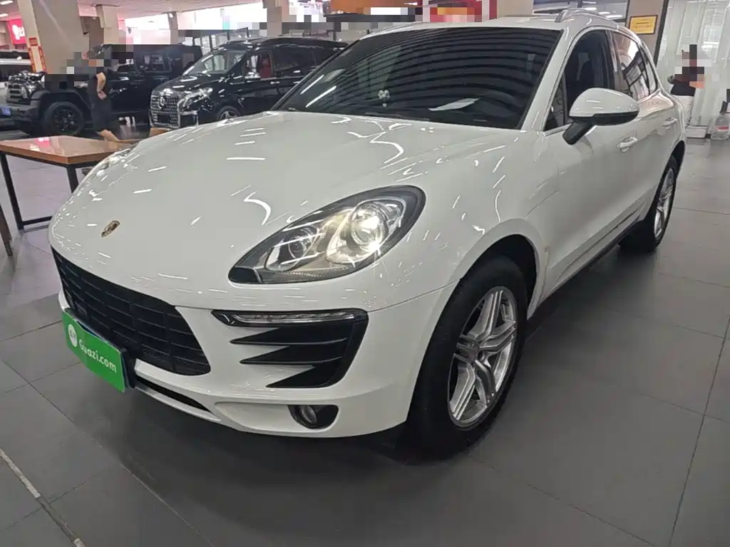 Porsche Macan — миниатюра 2