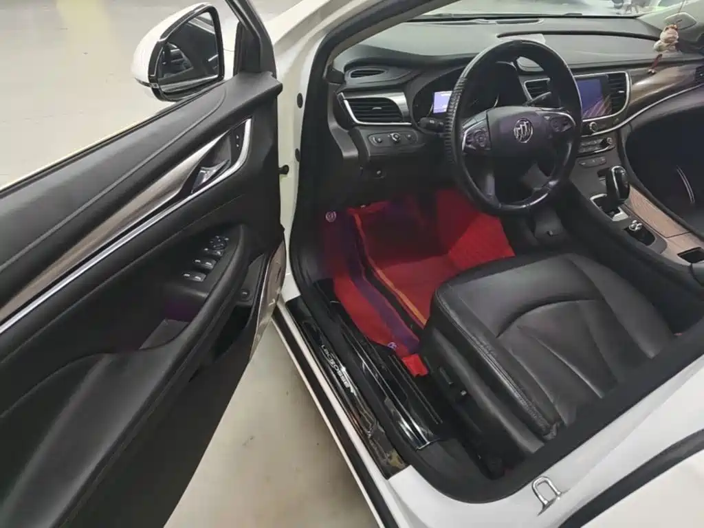 Buick LaCrosse — миниатюра 16