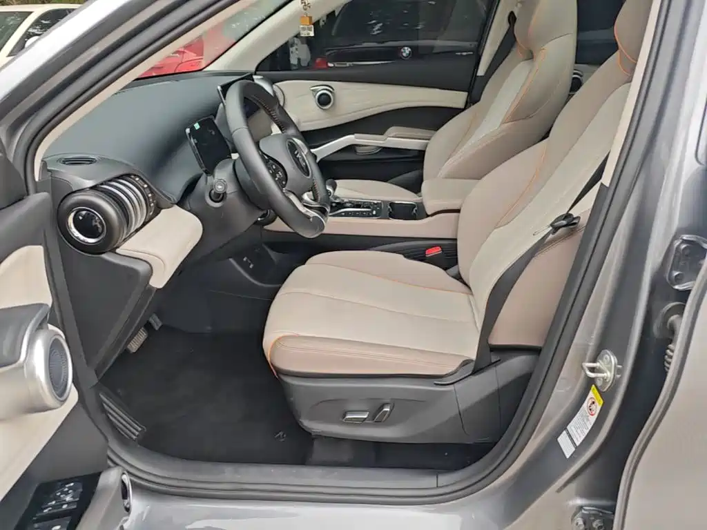 BYD Yuan Plus — миниатюра 15
