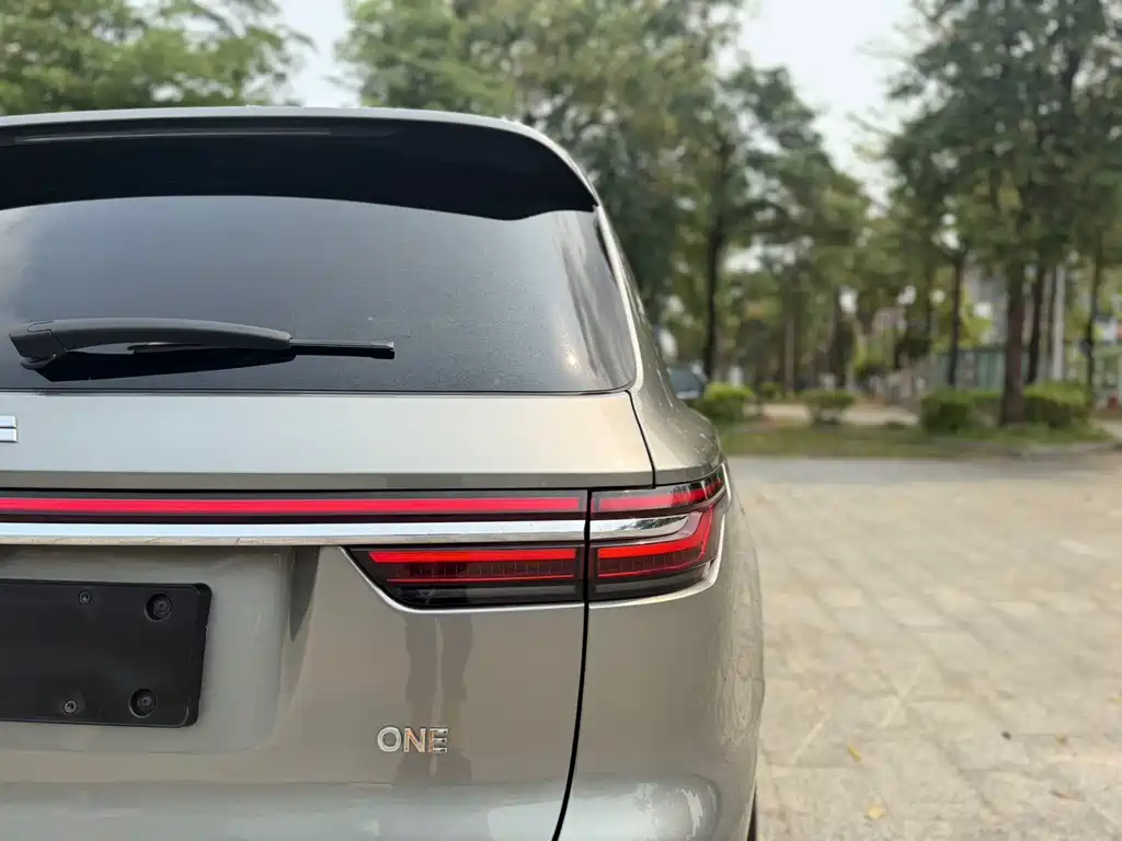 Li Auto Li ONE — миниатюра 18