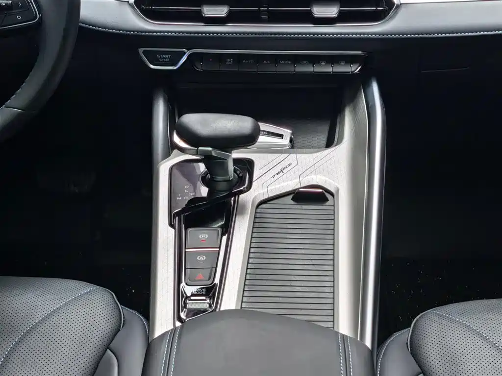 GEELY AUTOMOBILE XINGRUI