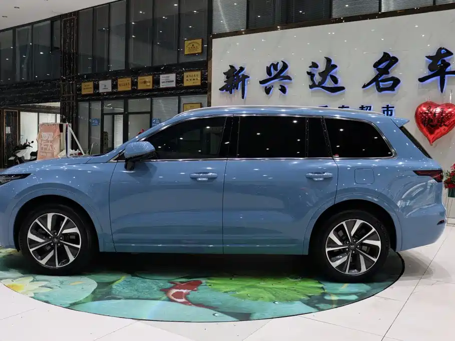 Li Auto Li ONE — миниатюра 3