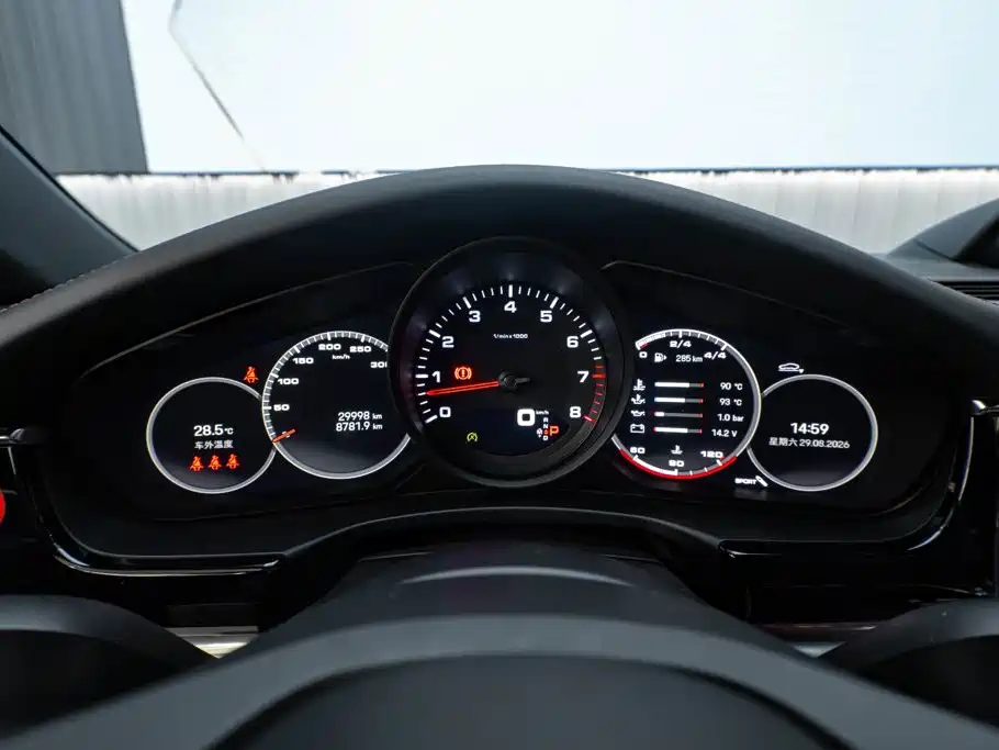 Porsche Panamera — миниатюра 13