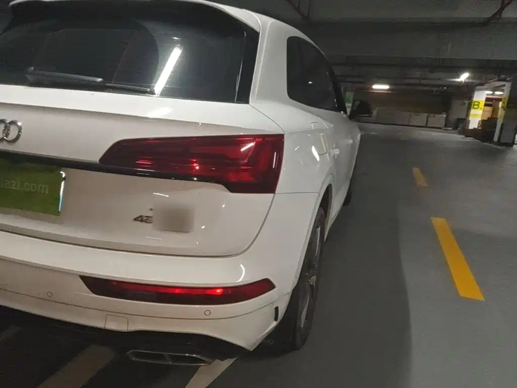 Audi Q5L — миниатюра 8