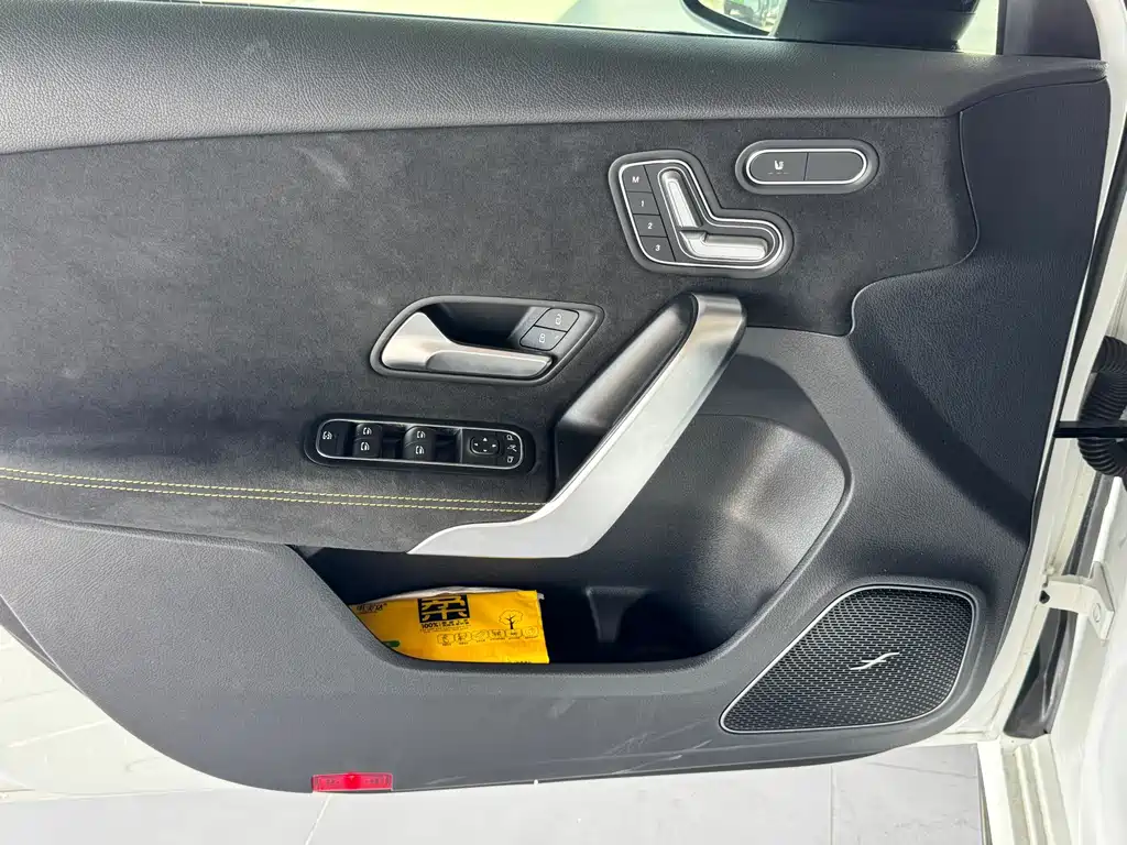 Mercedes-Benz A-Class AMG (Import) — миниатюра 12