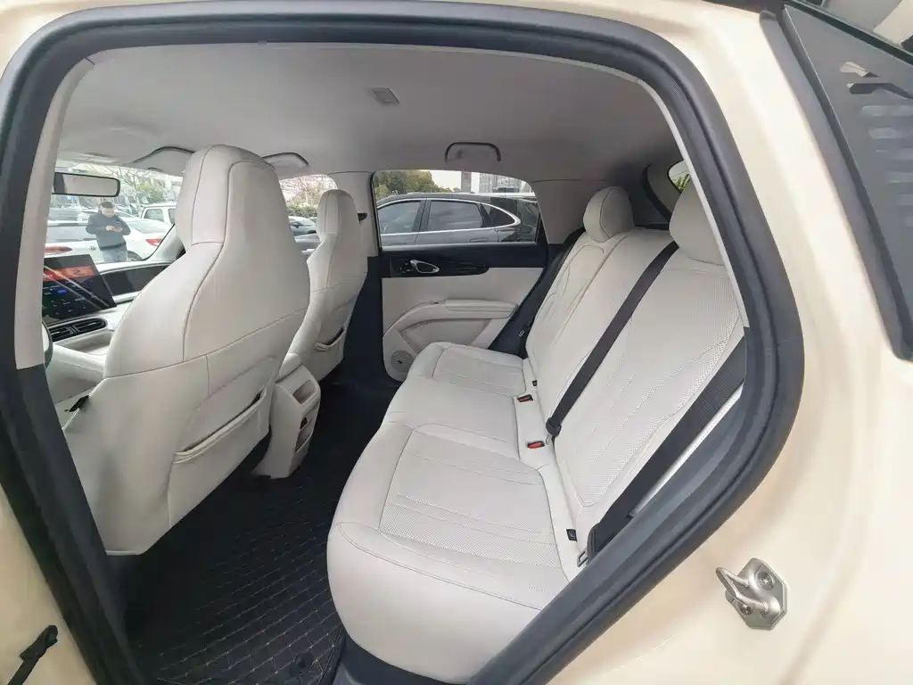 GEELY GALAXY STAR WISH