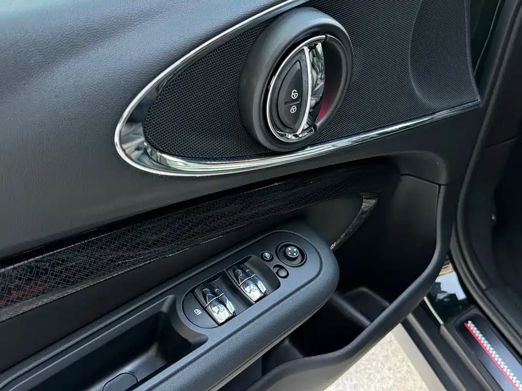 MINI Mini JCW Clubman — миниатюра 9