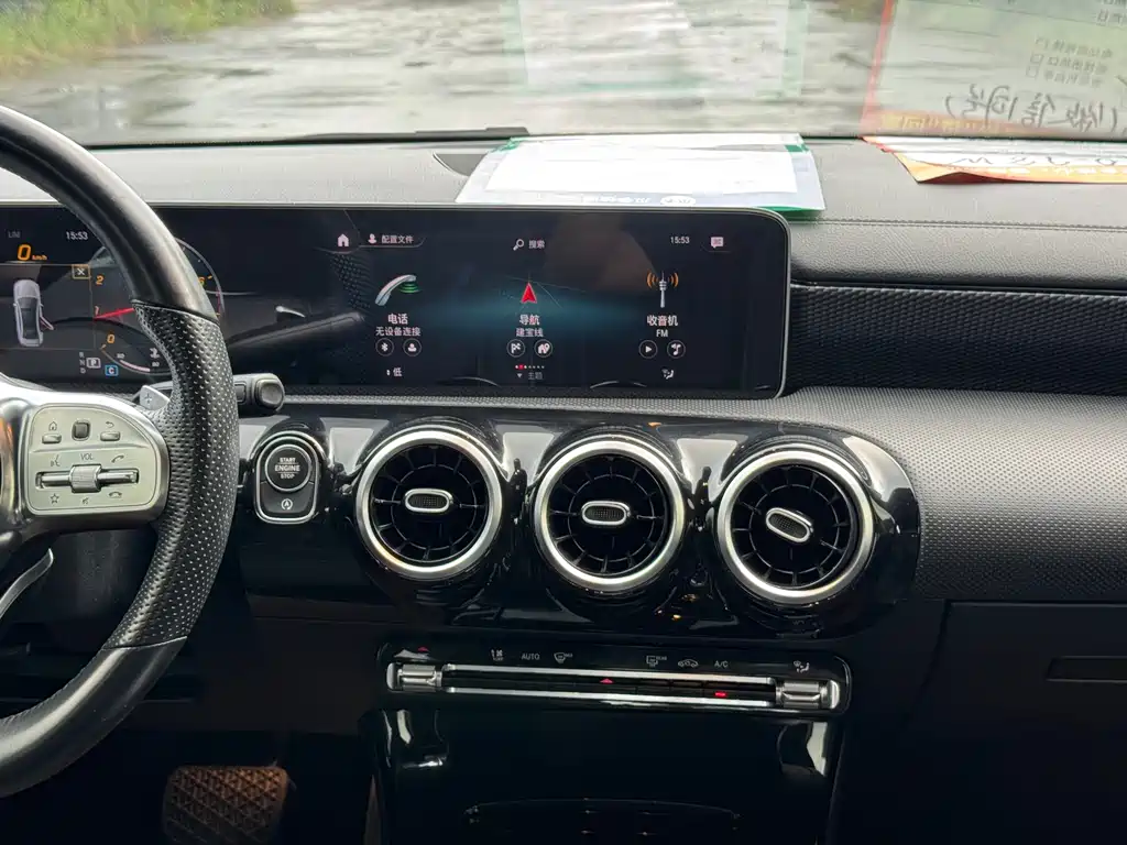 MERCEDES-BENZ A CLASS