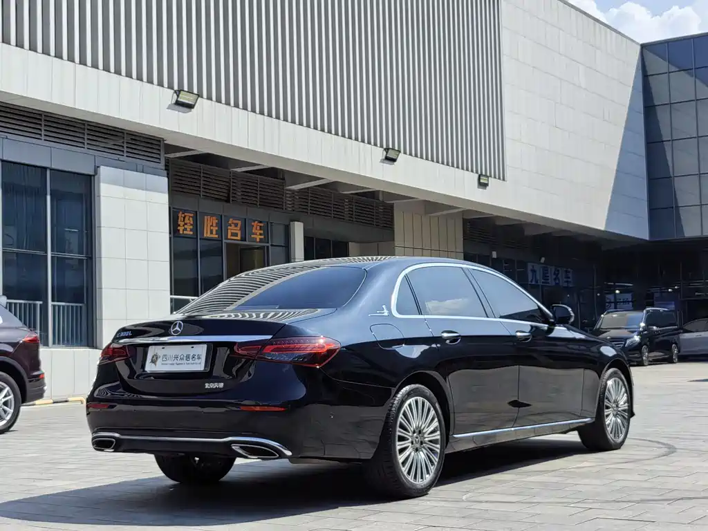 MERCEDES-BENZ  E CLASS