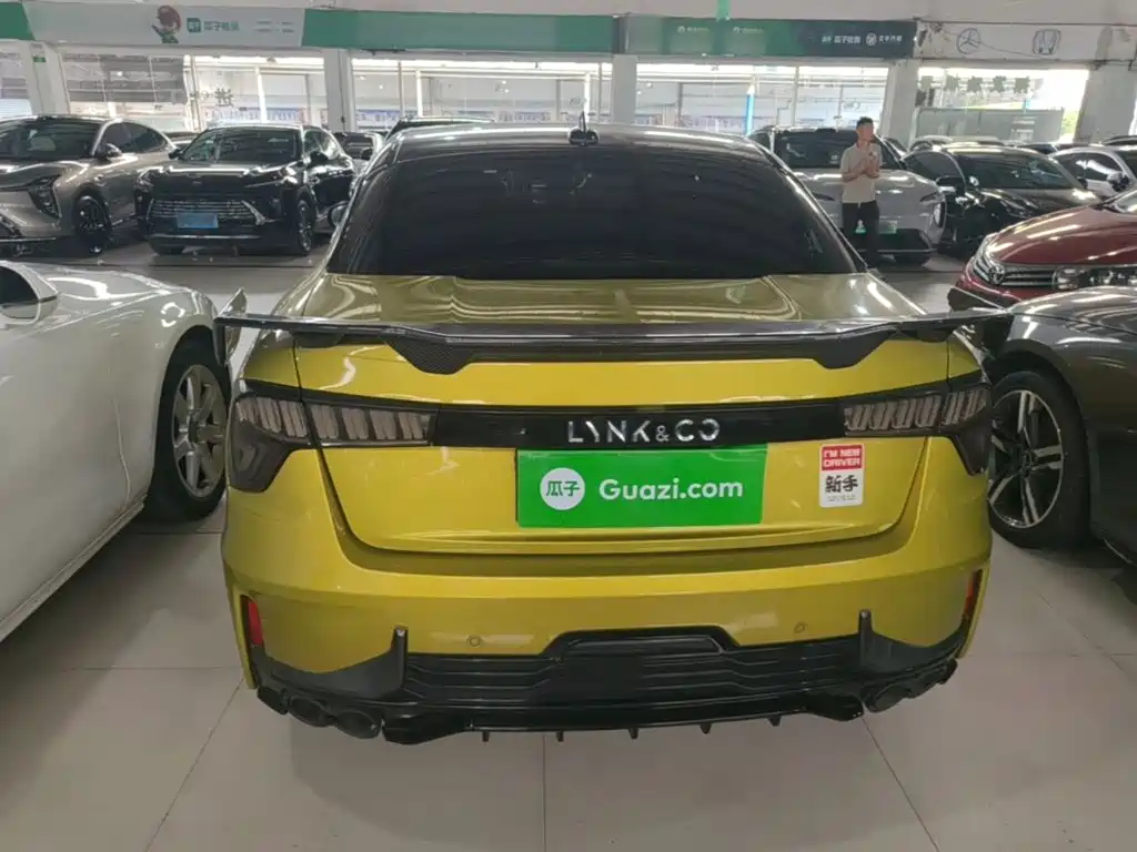 Lynk & Co 03 — миниатюра 6