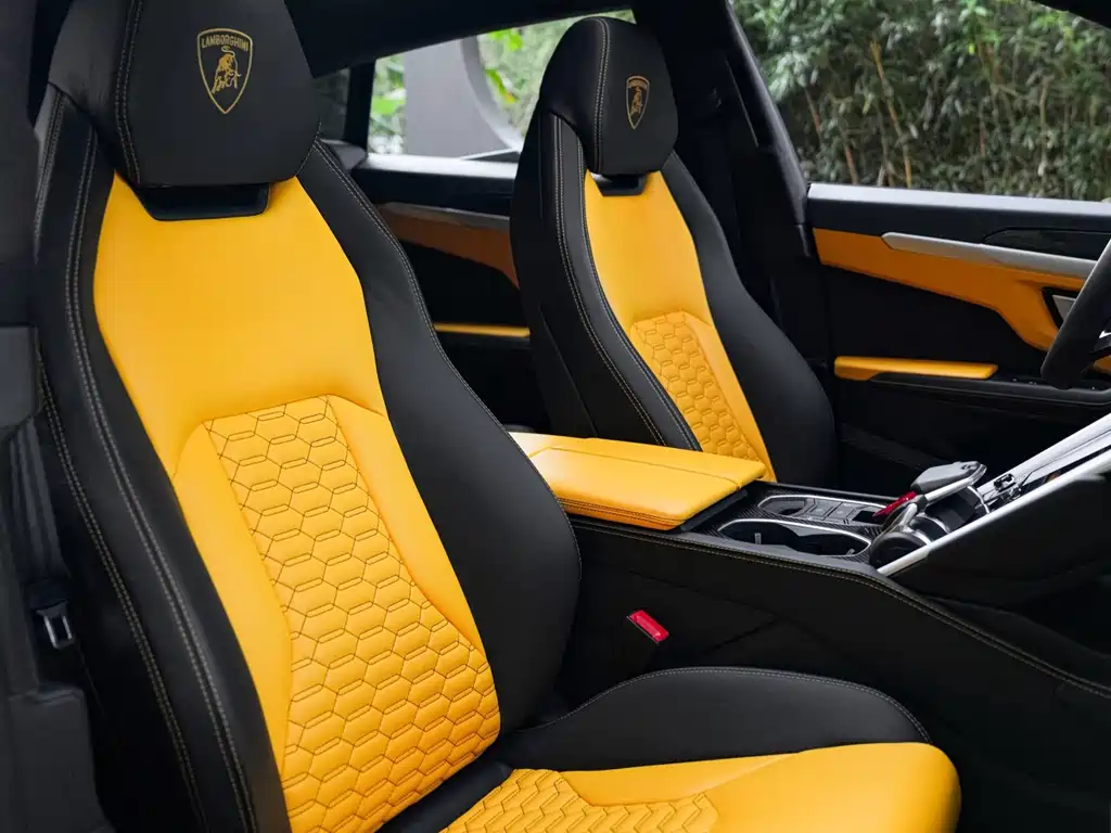 Lamborghini Urus — миниатюра 25