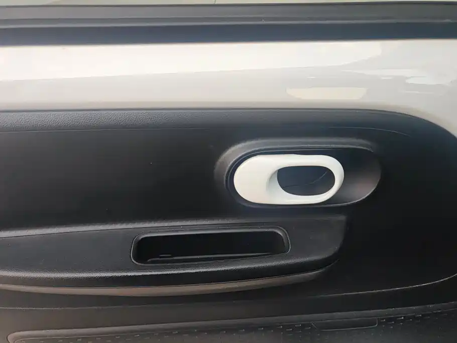 Roewe Clever — миниатюра 7
