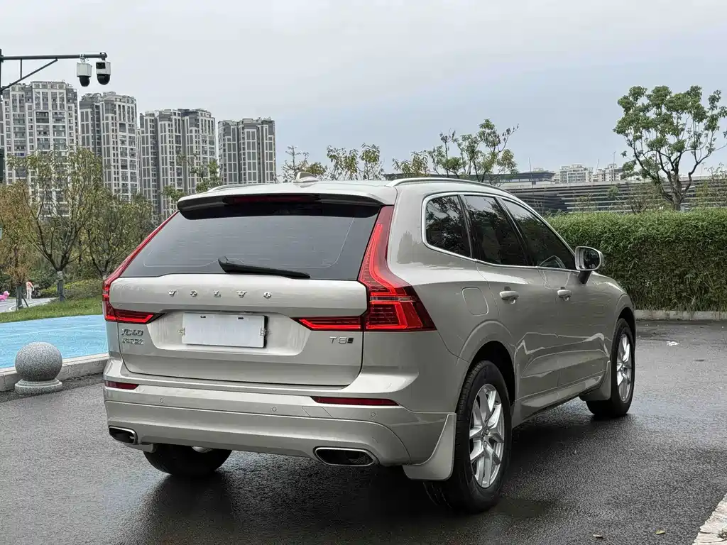 Volvo XC60 — миниатюра 11