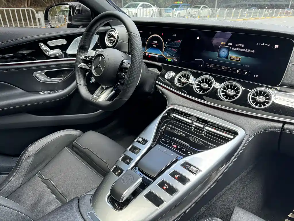 MERCEDES-BENZ AMG GT