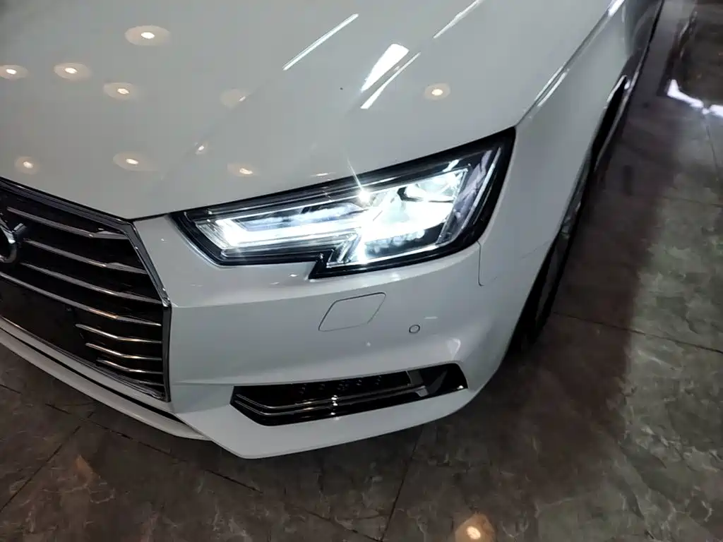 Audi A4L — миниатюра 24