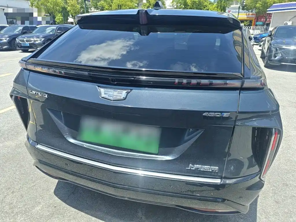 Cadillac Lyriq — миниатюра 6