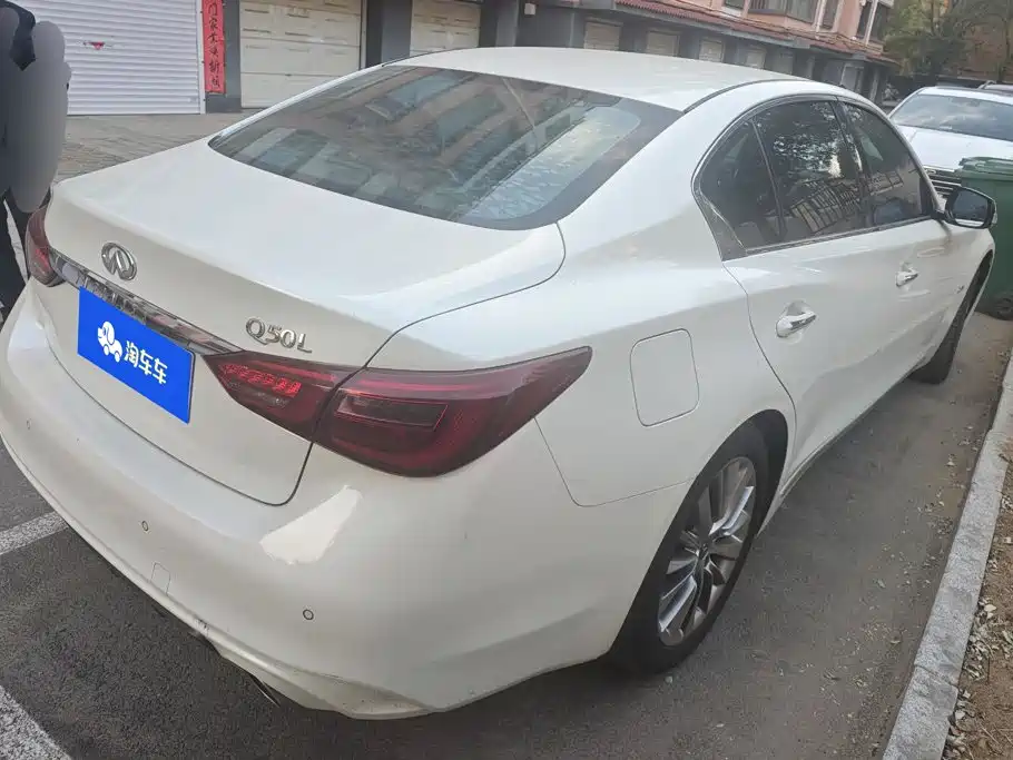 Infiniti Q50L — миниатюра 3