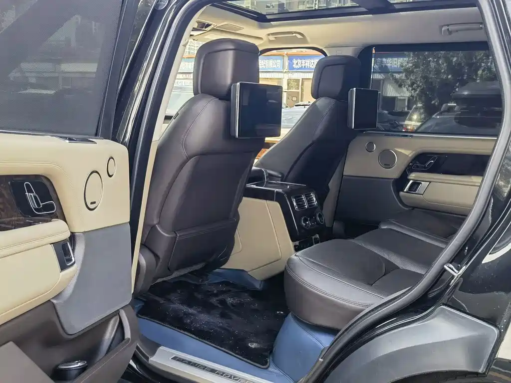 Land Rover Range Rover — миниатюра 9