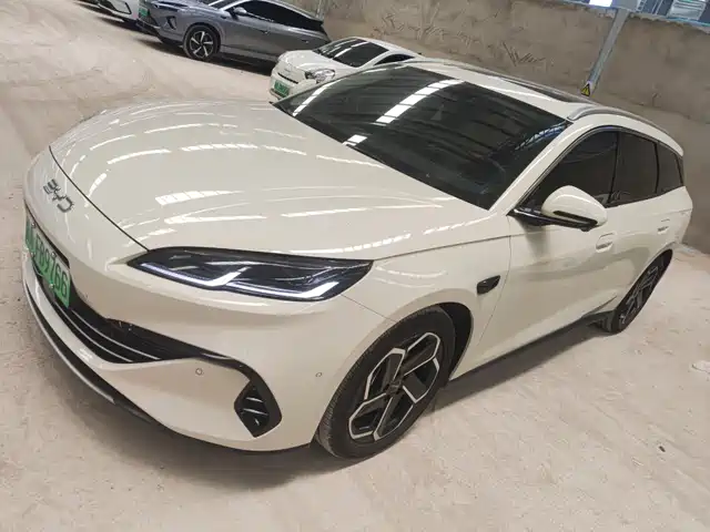 2025 BYD Seal