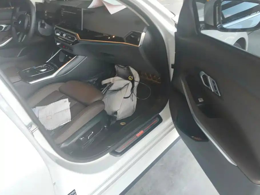 BMW i3 — миниатюра 8
