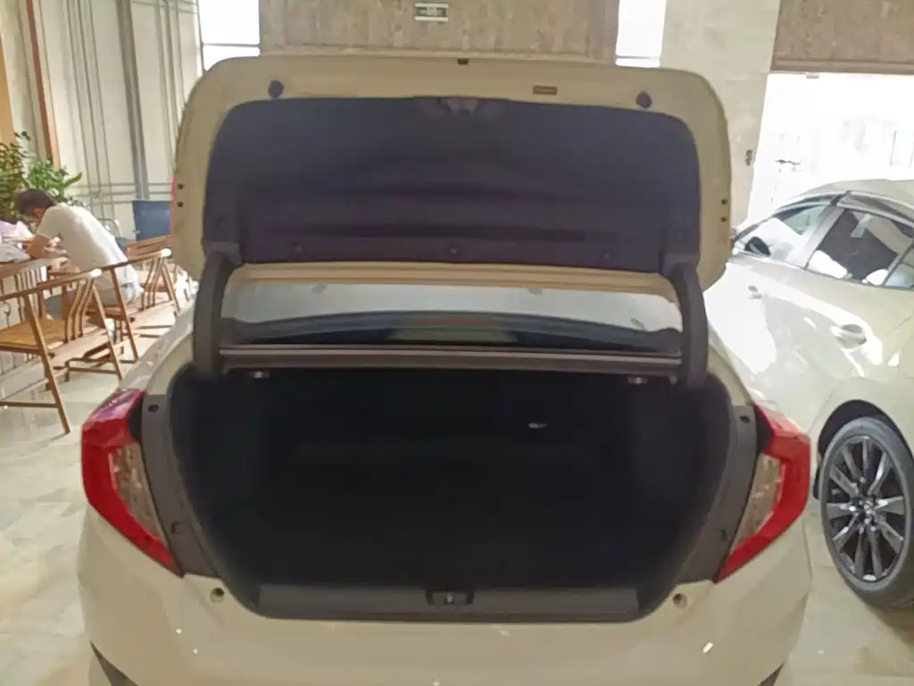 Honda Civic — миниатюра 19
