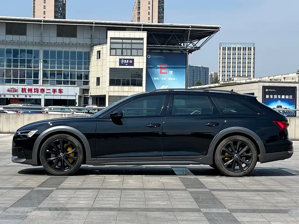 Audi A6 2022 allroad quattro 55 TFSI Premium