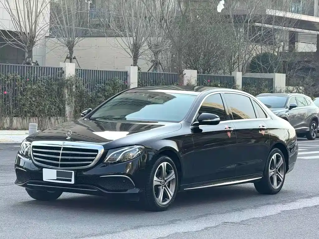 Mercedes-Benz E-Class 2018