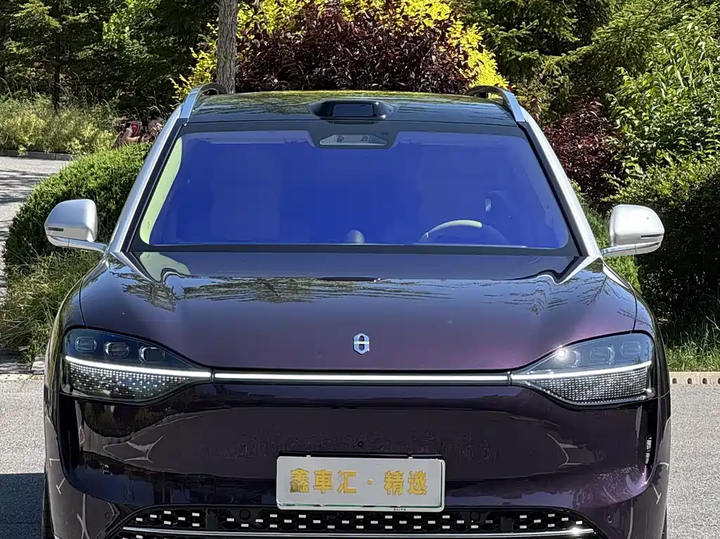 Aito M9 2025 Ultra 52kWh 4 мест (192 )