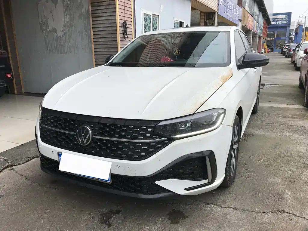 Volkswagen Lavida — миниатюра 2